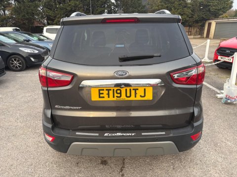 Ford Ecosport TITANIUM 7