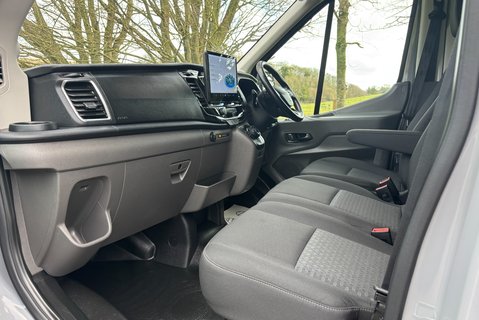 Ford Transit 350 L3 H2 Limited 130 ps Selectshift Automatic Panel Van - Sat Nav 17