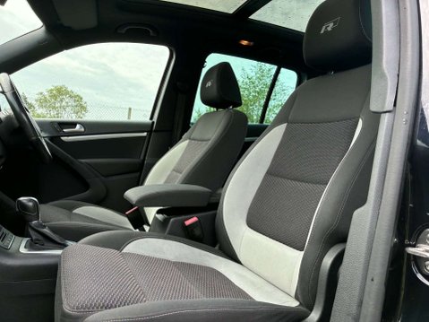 Volkswagen Tiguan 2.0 Tiguan R-Line TDI BlueMotion Technology 4Motion Semi-Auto 4WD 5dr 14