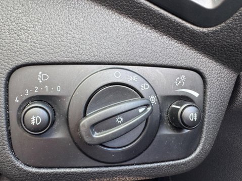 Ford Kuga 2.0 TDCi EcoBlue ST-Line AWD Euro 6 (s/s) 5dr 30