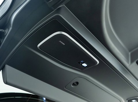 Land Rover Range Rover P530 First Edition 37