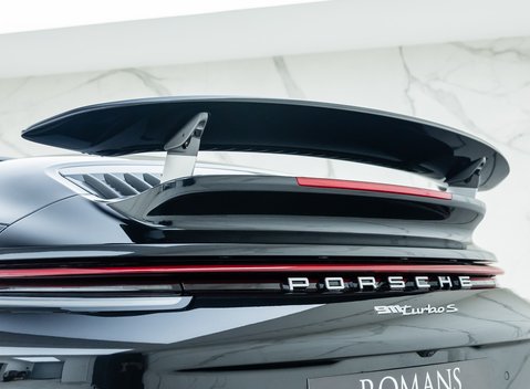 Porsche 911 Turbo S Cabriolet (992) 34