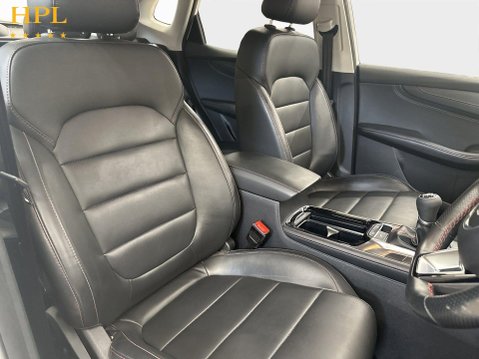 MG HS 1.5 T-GDI Excite SUV 5dr Petrol Manual Euro 6 (s/s) (162 ps) 11
