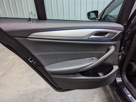 BMW 5 Series 2.0 520d M Sport Auto 5dr 71