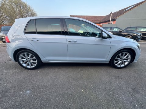 Volkswagen Golf GT TDI BLUEMOTION TECHNOLOGY 5