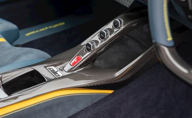 Ferrari 812 Superfast 22