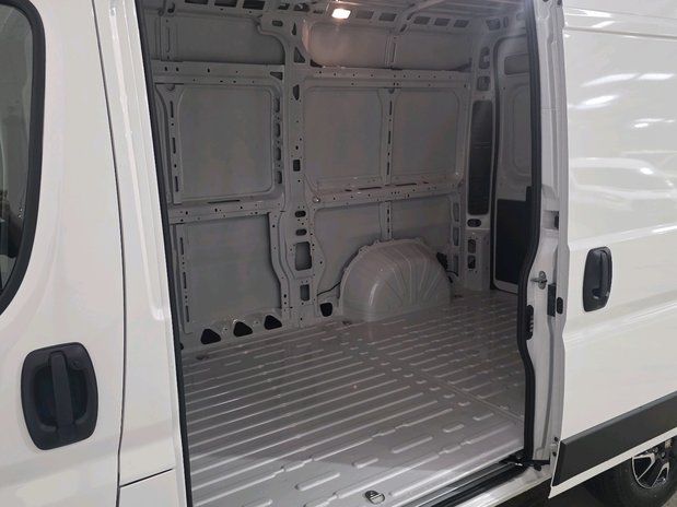 Fiat Ducato Ducato 35 L2 H2 2.2 Multijet 140 Van Primo 13