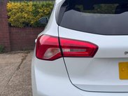 Ford Focus 1.5 Focus ST-Line TDCi 5dr 37