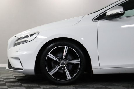 Volvo V40 D2 R-DESIGN NAV PLUS 27
