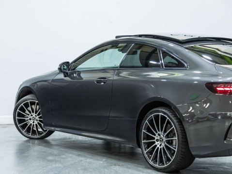 Mercedes-Benz E Class 2.9 E400d AMG Line Night Edition (Premium Plus) Coupe 2dr Diesel G-Tronic+ 30