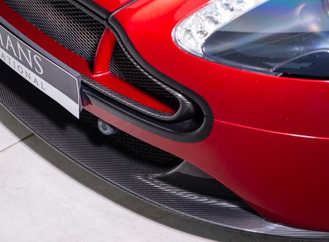 Aston Martin V12 Vantage s 28