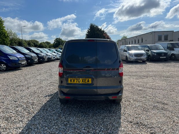 Ford Transit Courier SWB L1H1 Low Roof Sport Air Con Alloy EURO 6 NO VAT 7