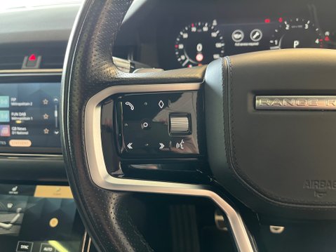 Land Rover Range Rover Evoque 2.0 D200 R-DYNAMIC HSE MHEV 15