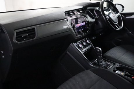 Volkswagen Touran SE FAMILY TDI BLUEMOTION TECHNOLOGY DSG 34
