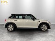 Mini Hatch 1.5 Cooper Classic Hatchback 5dr Petrol Manual Euro 6 (s/s) (136 ps) 8