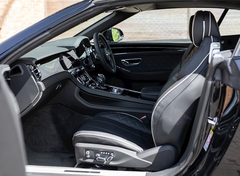 Bentley Continental GT Convertible 18