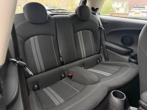 Mini Hatch 2.0 Cooper S Euro 6 (s/s) 3dr 40