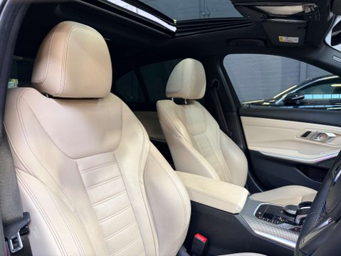 BMW 3 Series 3.0 M340i xDrive Auto 4WD 4dr 30