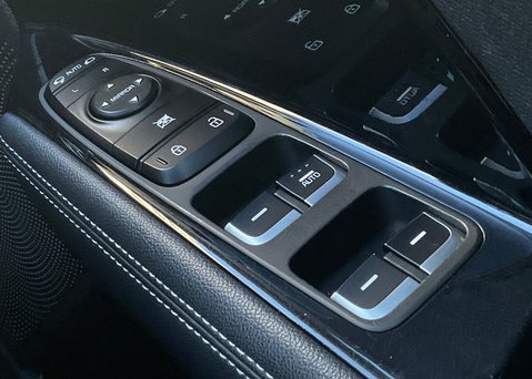 Kia Niro ESTATE 1.6 GDi Hybrid 2 DCT 21