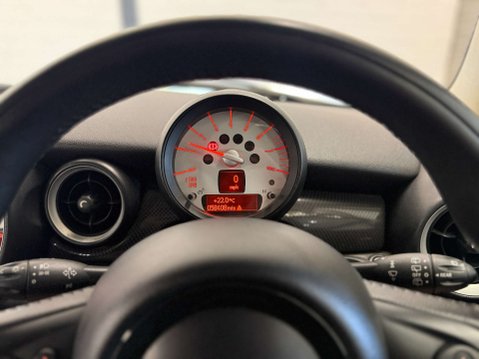Mini Hatch 1.6 Cooper S 3dr 16