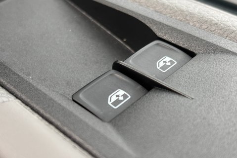 MAN TGE 3.180 DSG 4Motion Crew Cab Tipper - Air Con / LED Headlights 35