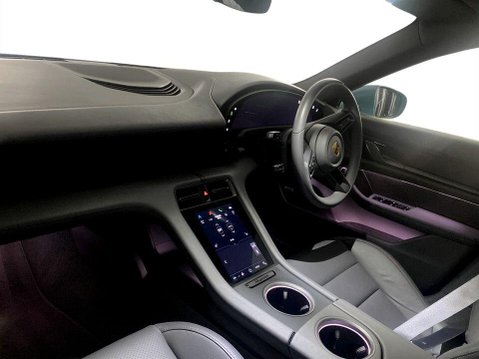 Porsche Taycan Performance Plus 93.4kWh Saloon 4dr Electric Auto RWD (11kW Charger) (476 p 14