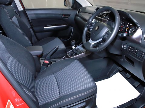 Suzuki Vitara 1.4 Boosterjet Mild Hybrid Motion 5dr 16