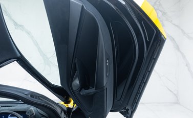 McLaren 750S 37