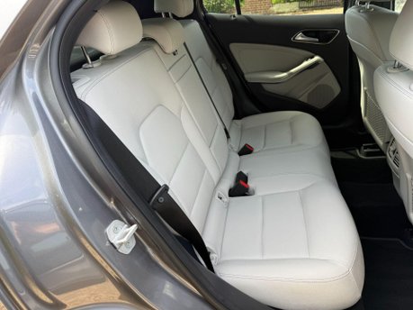 Mercedes-Benz GLA 2.1 GLA220d Sport (Premium Plus) 7G-DCT 4MATIC Euro 6 (s/s) 5dr 30