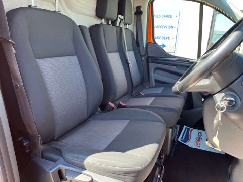 Ford Transit Custom 2.0 340 EcoBlue Sport style Bodykit 5dr Diesel Manual L2 H1 Euro 6 (s/s) (1 16
