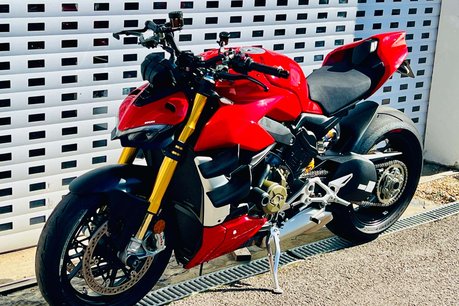 Ducati Streetfighter V4 Streetfighter V4 S 26