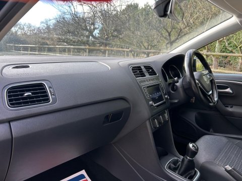 Volkswagen Polo 1.0 BlueMotion Tech Match Euro 6 (s/s) 3dr 10