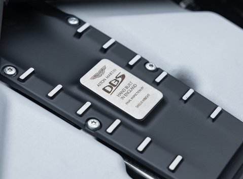 Aston Martin DBS Superleggera 51