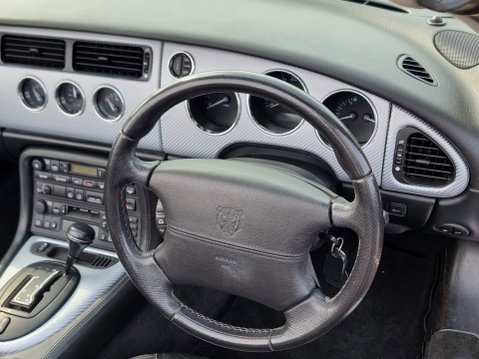 Jaguar XK8 CONVERTIBLE 21