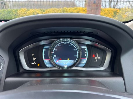 Volvo XC60 2.4 XC60 SE Luxury Nav D5 AWD 4WD 5dr 17
