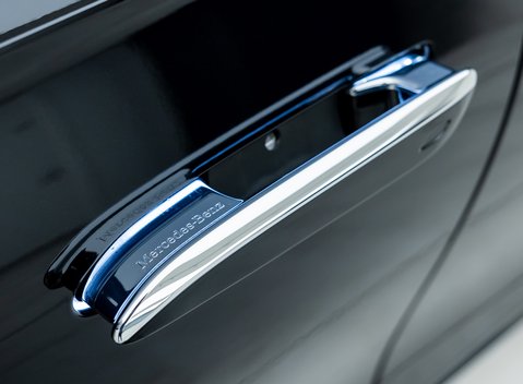 Mercedes-Benz S Class S580 Maybach First Class 52