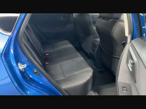 Toyota Auris 1.6 Auris Icon+ Valvematic 5dr 15