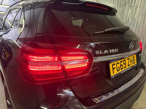 Mercedes-Benz GLA 1.6 GLA 180 AMG Line Edition Auto 5dr 38