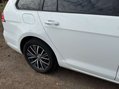 Volkswagen Golf 1.6 Golf SE Nav TDI BlueMotion Technology 5dr 46