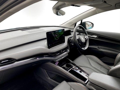 Skoda Enyaq iV 62kWh 60 SUV 5dr Electric Auto (DC120kW) (179 ps) Air Con - Alloy Wheels 15
