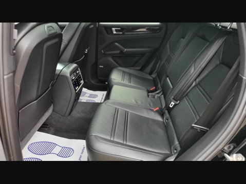 Porsche Cayenne V6 13