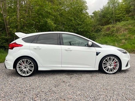 Ford Focus 2.3 Focus RS 4WD 5dr