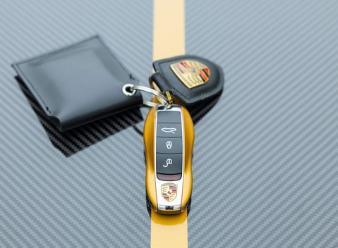 Porsche 911 Turbo S Exclusive Series (991) 57