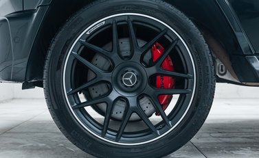 Mercedes-Benz G Class AMG G63 Carbon Edition 13
