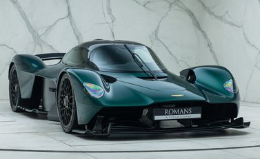 Aston Martin Valkyrie 9