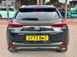 Lexus Ux 2.0 UX 250H F Sport Design 4x2 CVT 5dr 6