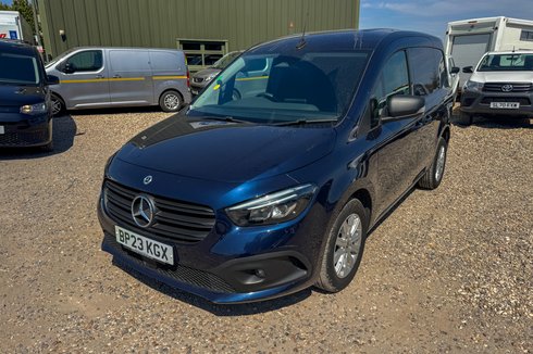 Mercedes-Benz Citan AUTO SWB L1H1 Low Roof Premium Air Con Alloys Sensors Cam EURO 6 NO VAT