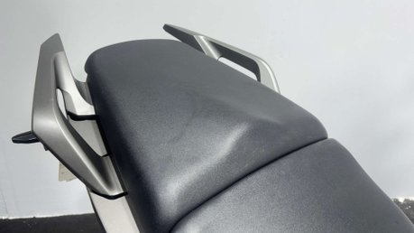 Honda VFR 2016 27K NEW MOT VERY CLEAN ADVENTURE ROAD BIKE 800CC V4 13