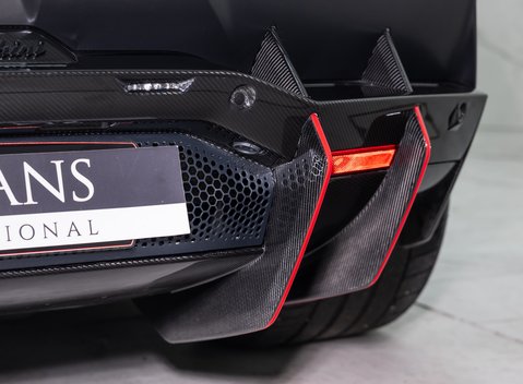 Lamborghini Revuelto 43