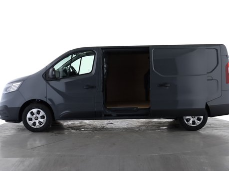 Renault Trafic LL30 Blue dCi 130 Advance MY26 8